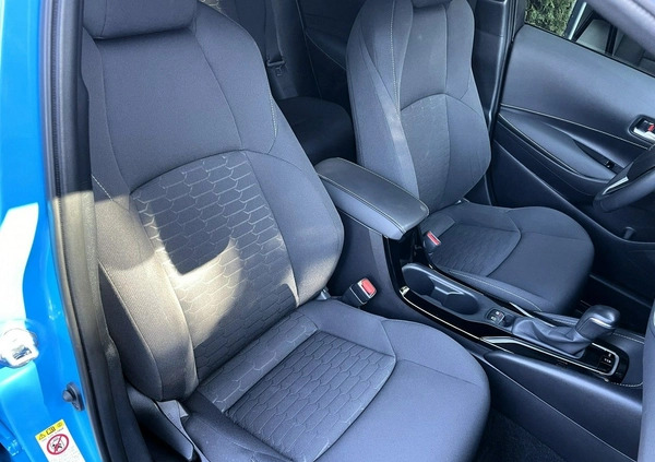 Toyota Corolla cena 74900 przebieg: 25788, rok produkcji 2019 z Bogatynia małe 631